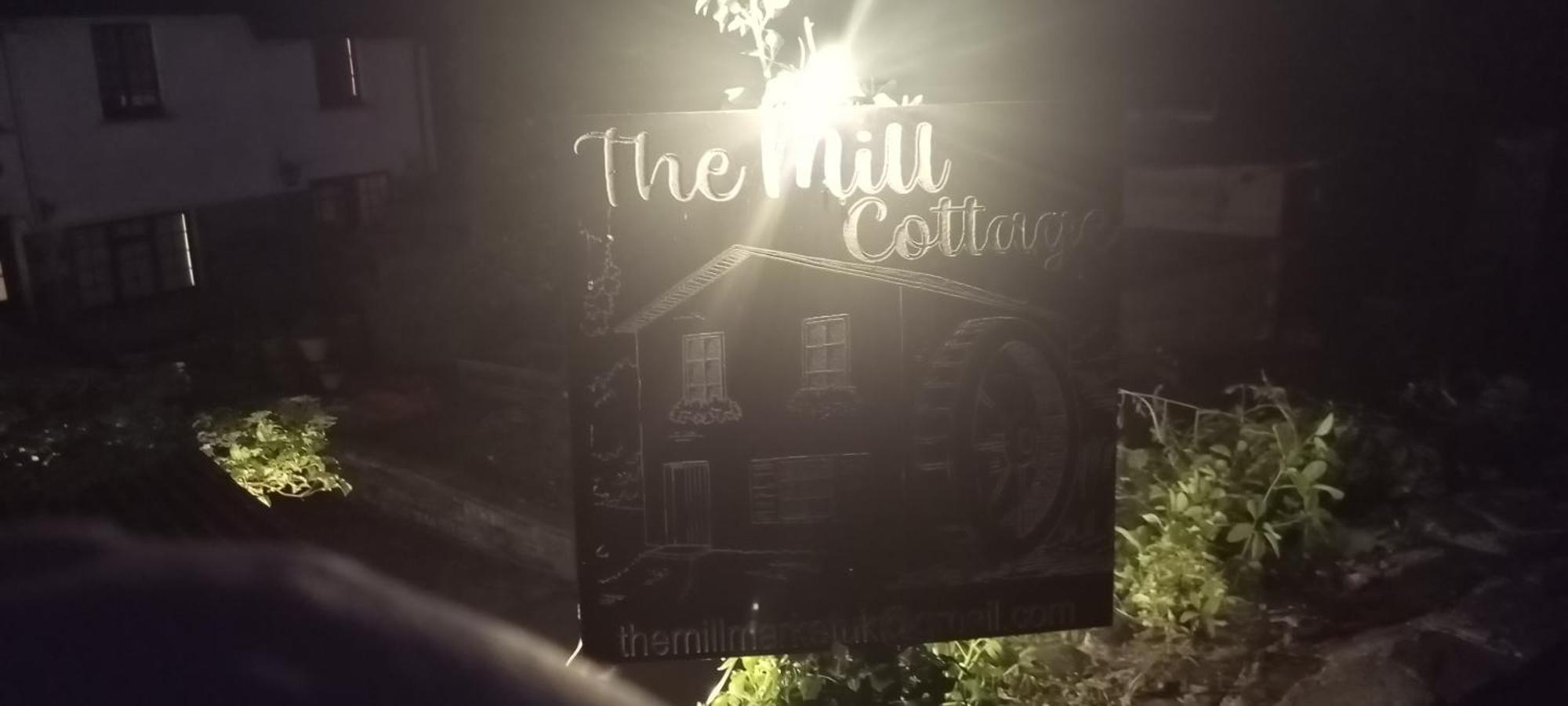 The Mill Cottage Llechryd Eksteriør billede
